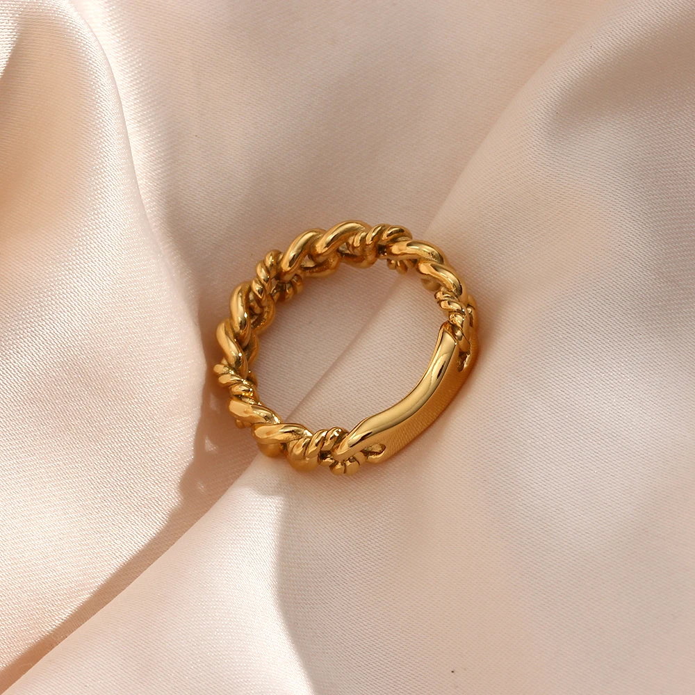 Chain link Ring