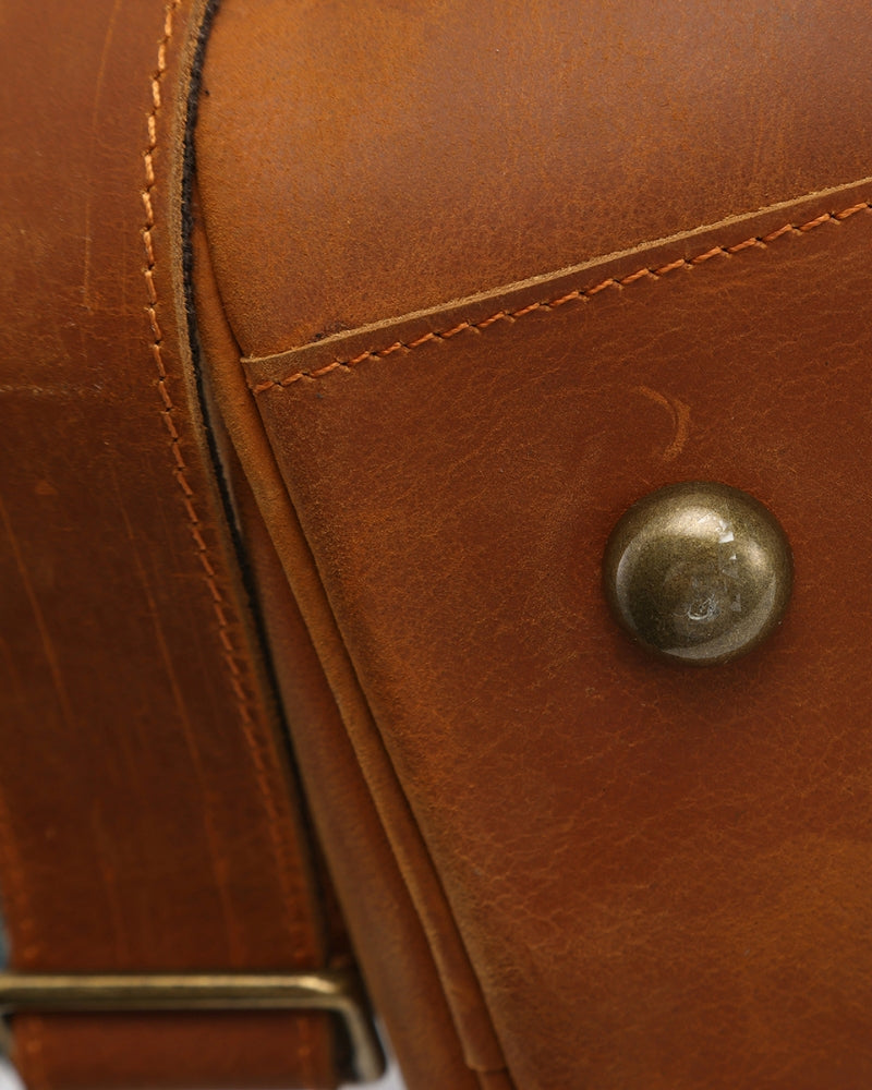 Montague Leather Duffle - Old Money