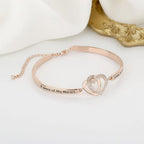 Heavenly Grace pulseira feminina com corações cravejados em zircônia