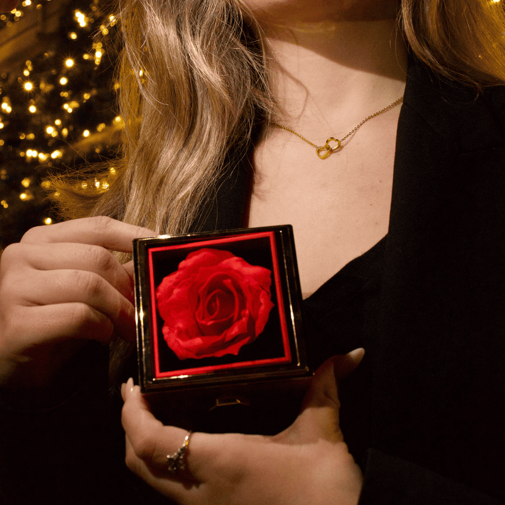 Eternal Rose & Personalized Heart Necklace