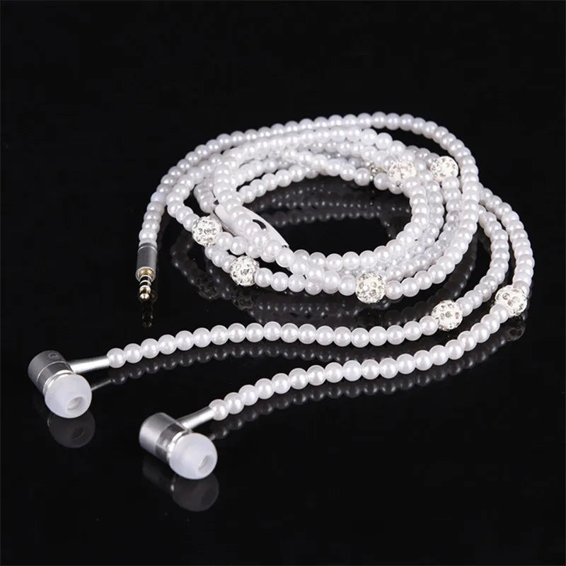 Valén Pearl Necklace Earphones — Elegance in Every Beat