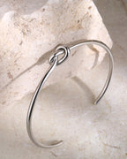 Eternity Knot Bracelet - Old Money