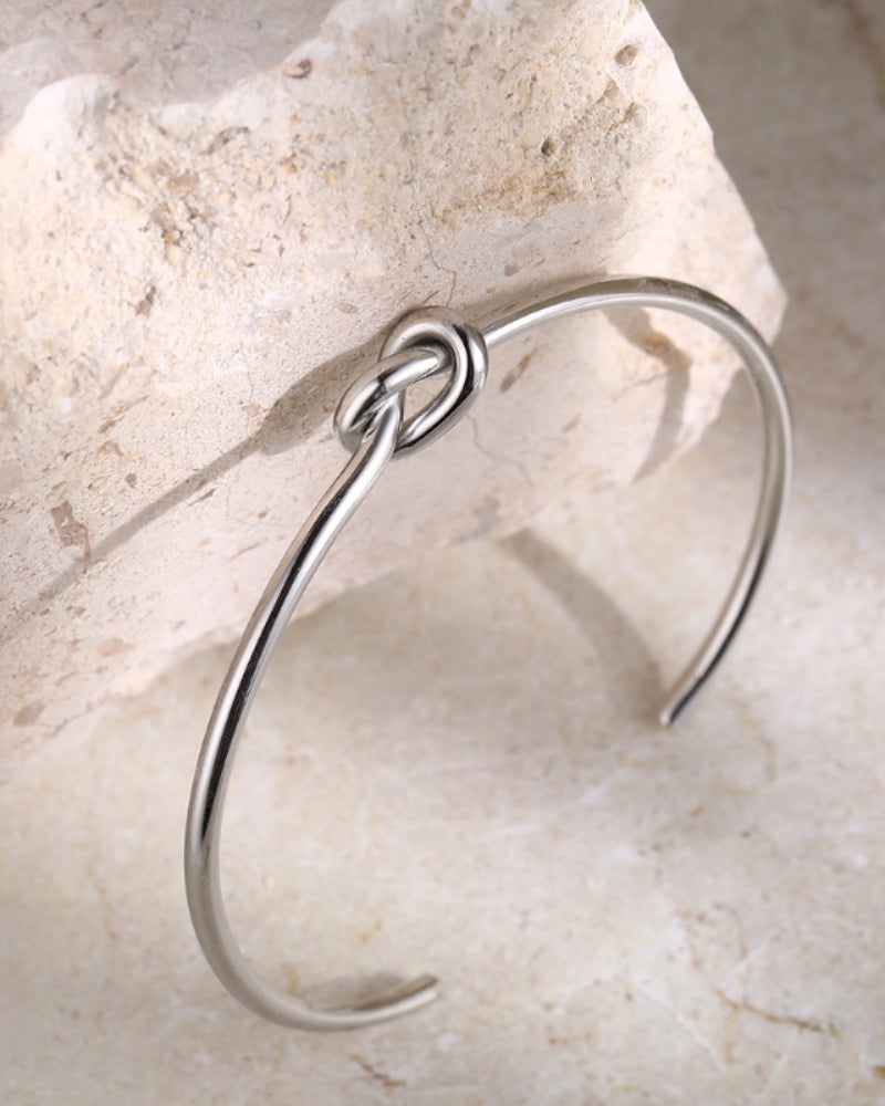 Eternity Knot Bracelet - Old Money