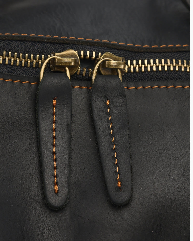 Montague Leather Duffle - Old Money