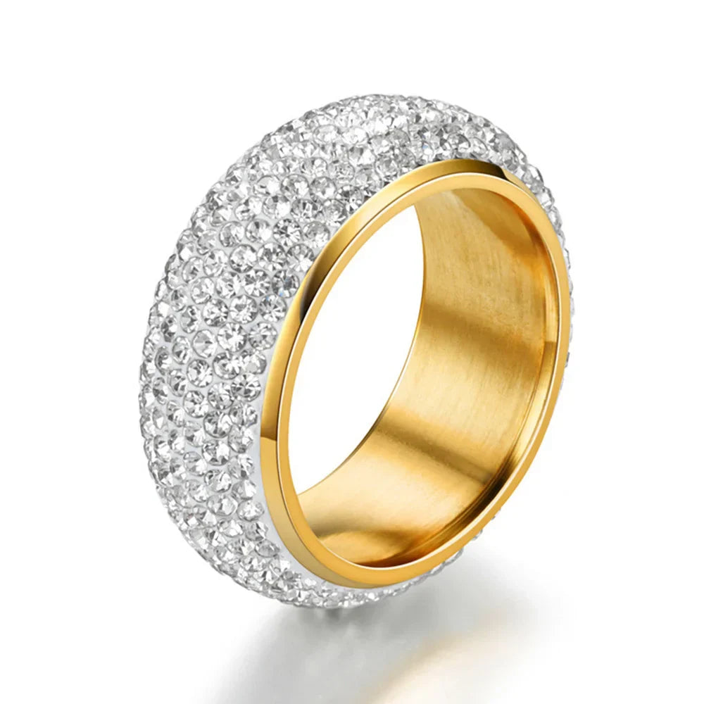 Valén – Bold Urban Luxury with Sparkling Cubic Zirconia
