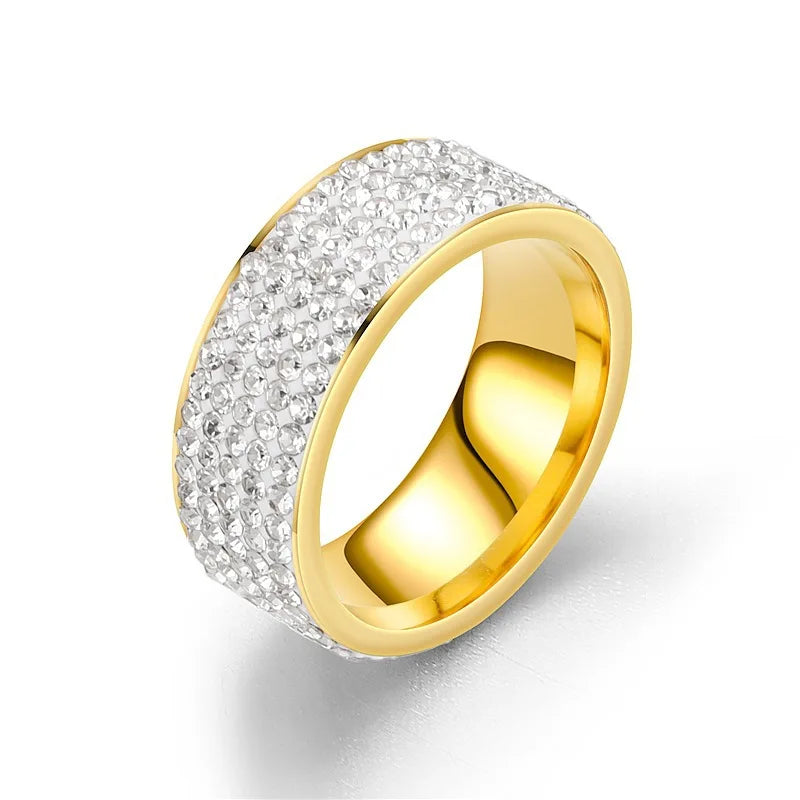 Valén – Bold Urban Luxury with Sparkling Cubic Zirconia