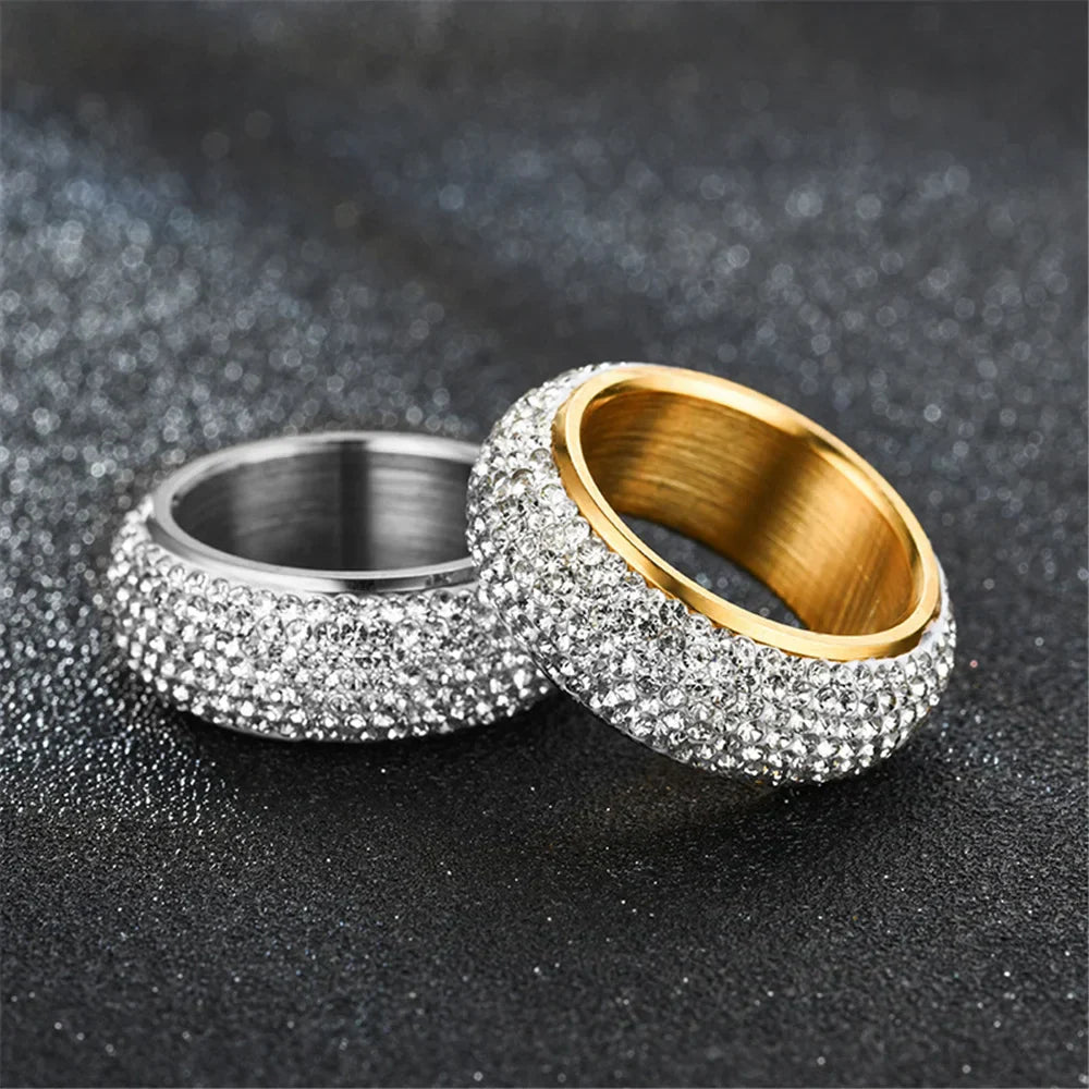 Valén – Bold Urban Luxury with Sparkling Cubic Zirconia