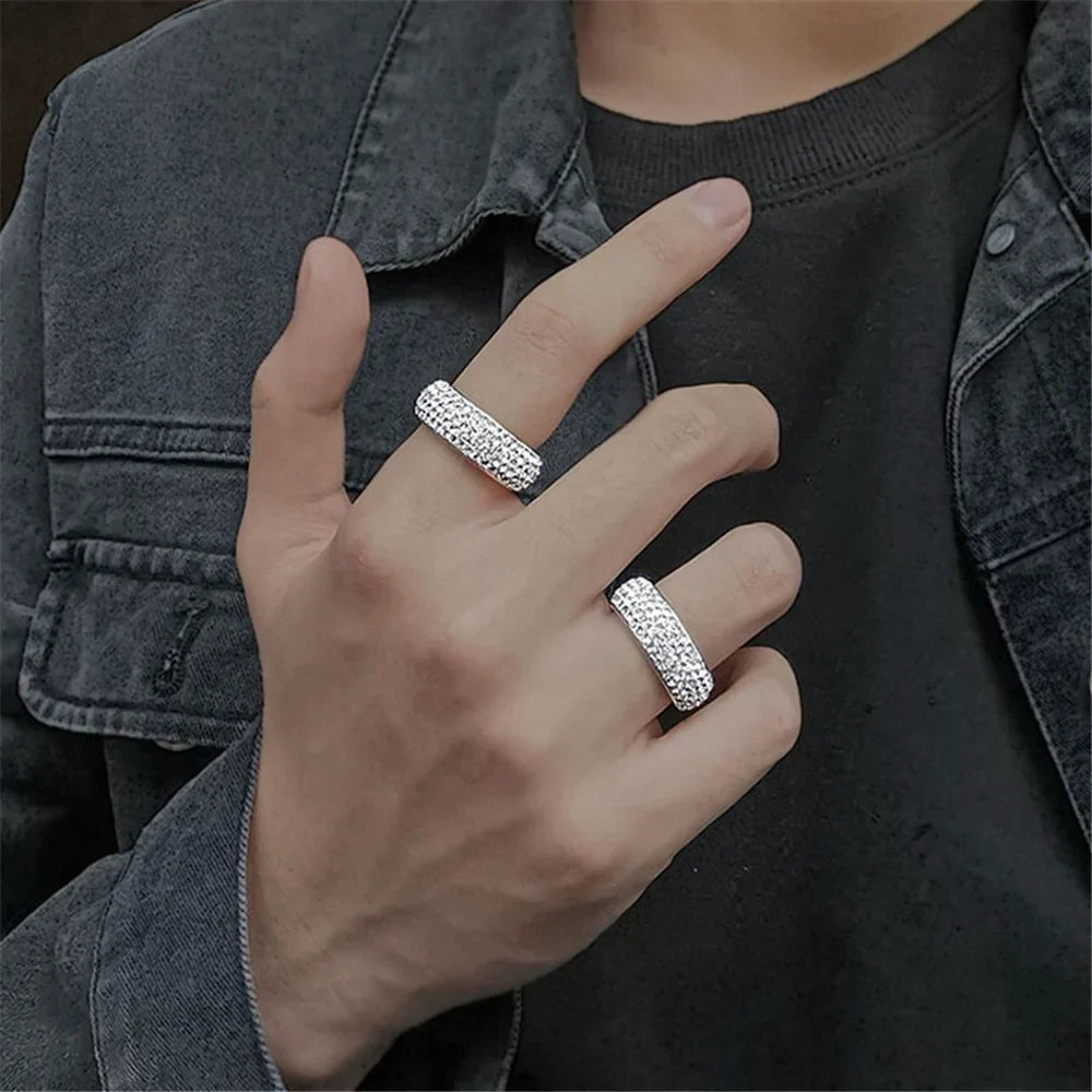 Valén – Bold Urban Luxury with Sparkling Cubic Zirconia