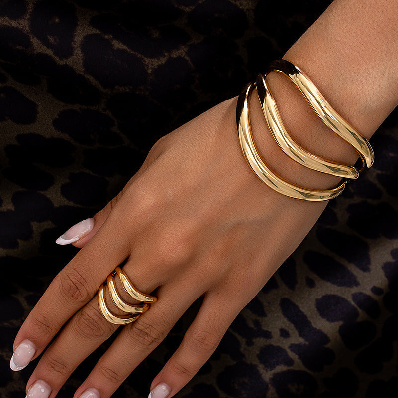 Aurora Dourada Set de Anel e Pulseira