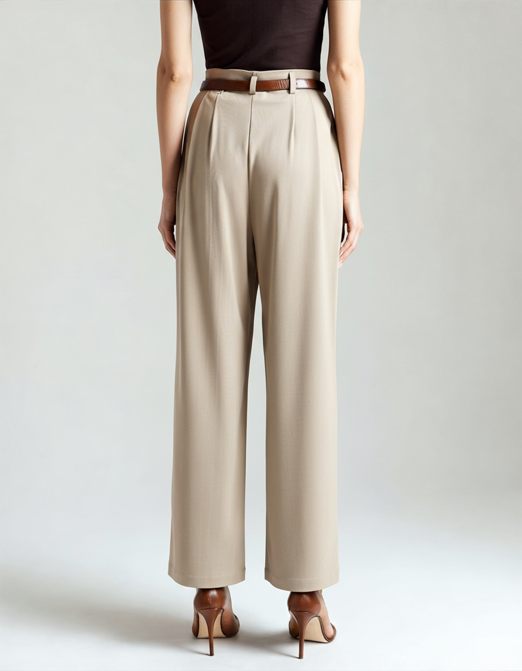 Capri Pants - Old Money